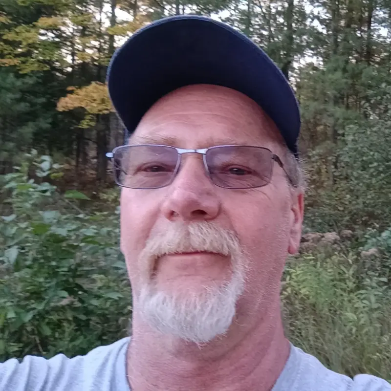 darrellharmon1964 - 18 years old male from United States sexting partner