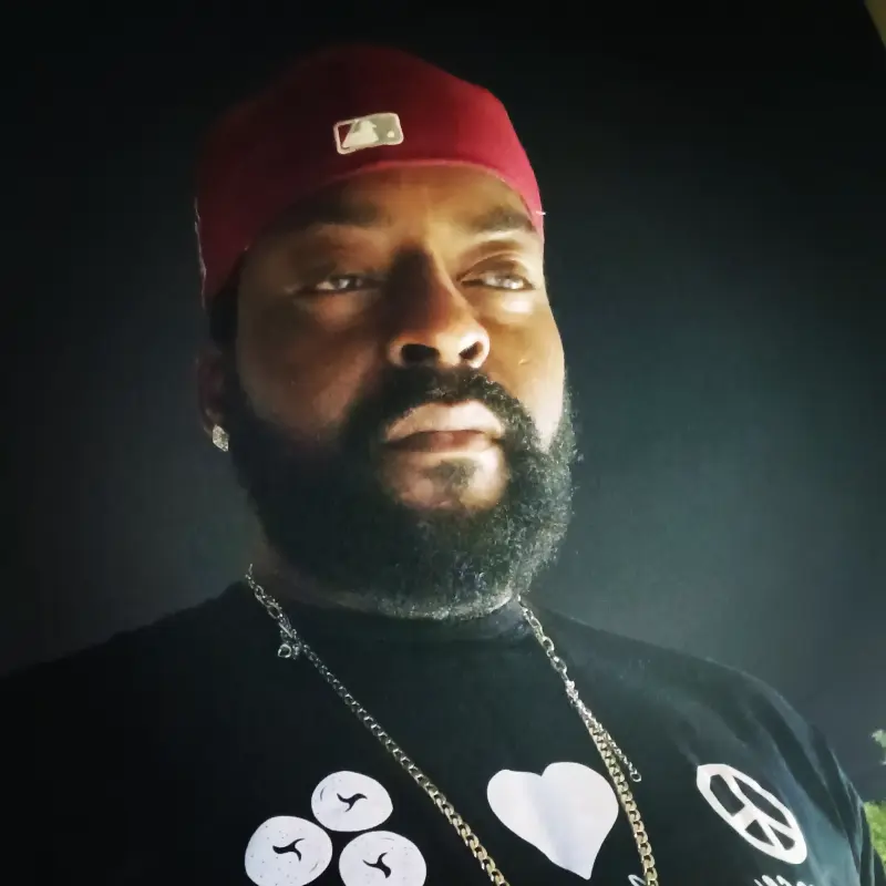 darriuscook485 from US