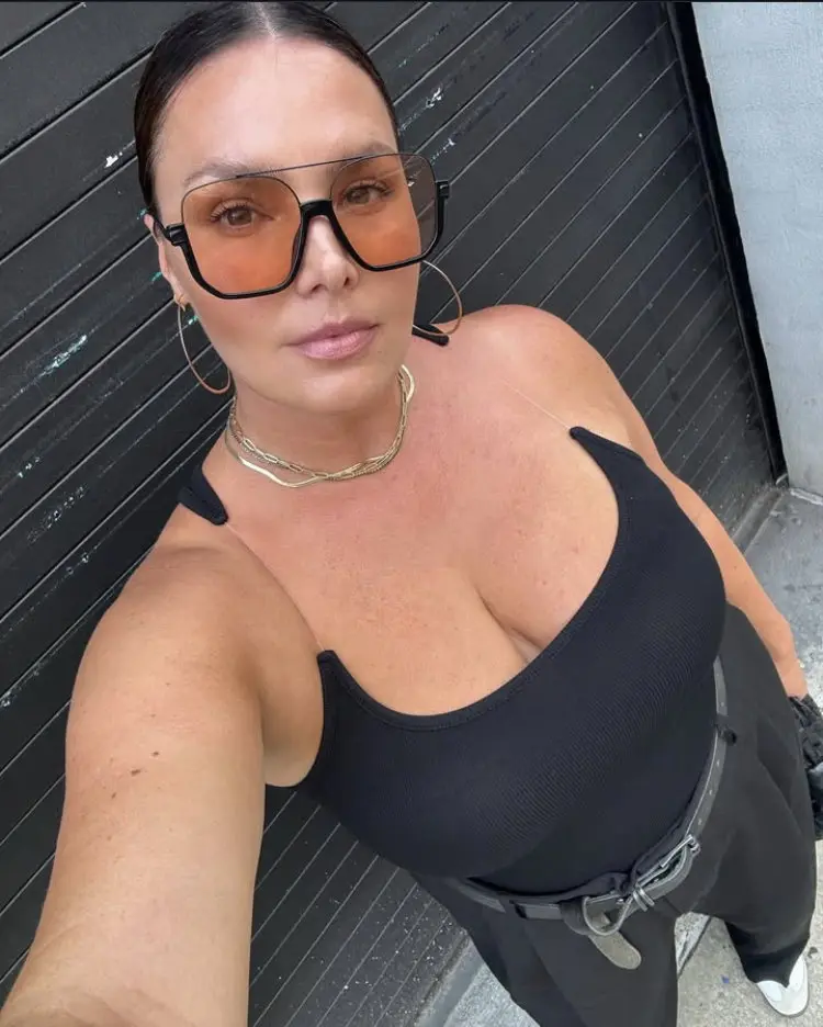 deborahharlow6 - 18 years old female from United States sexting partner
