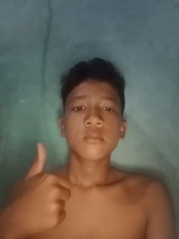 deeo5157 - 18 years old male from United States sexting partner