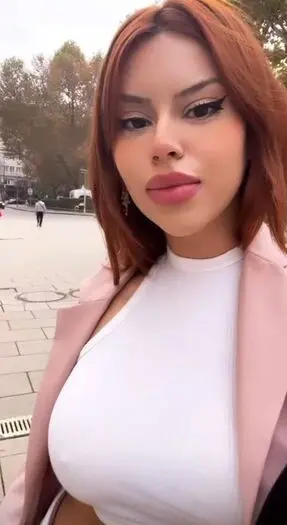 degnacurda (18) female from GB - sexting partner