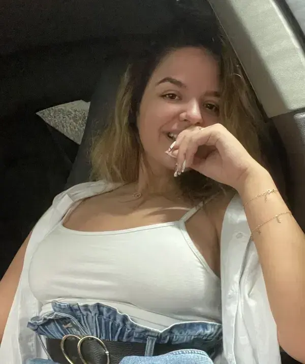 deponi3093 (18) female from US - sexting partner