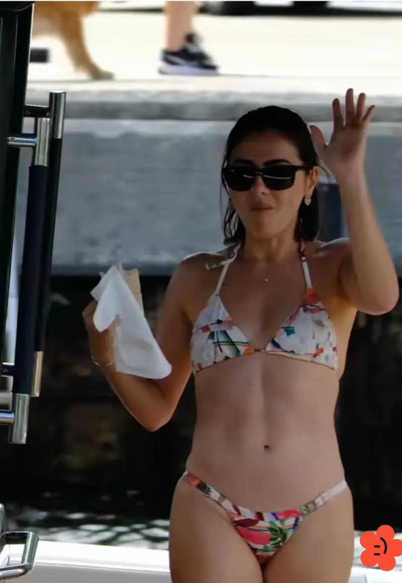 digetok (22) female from GB - sexting partner