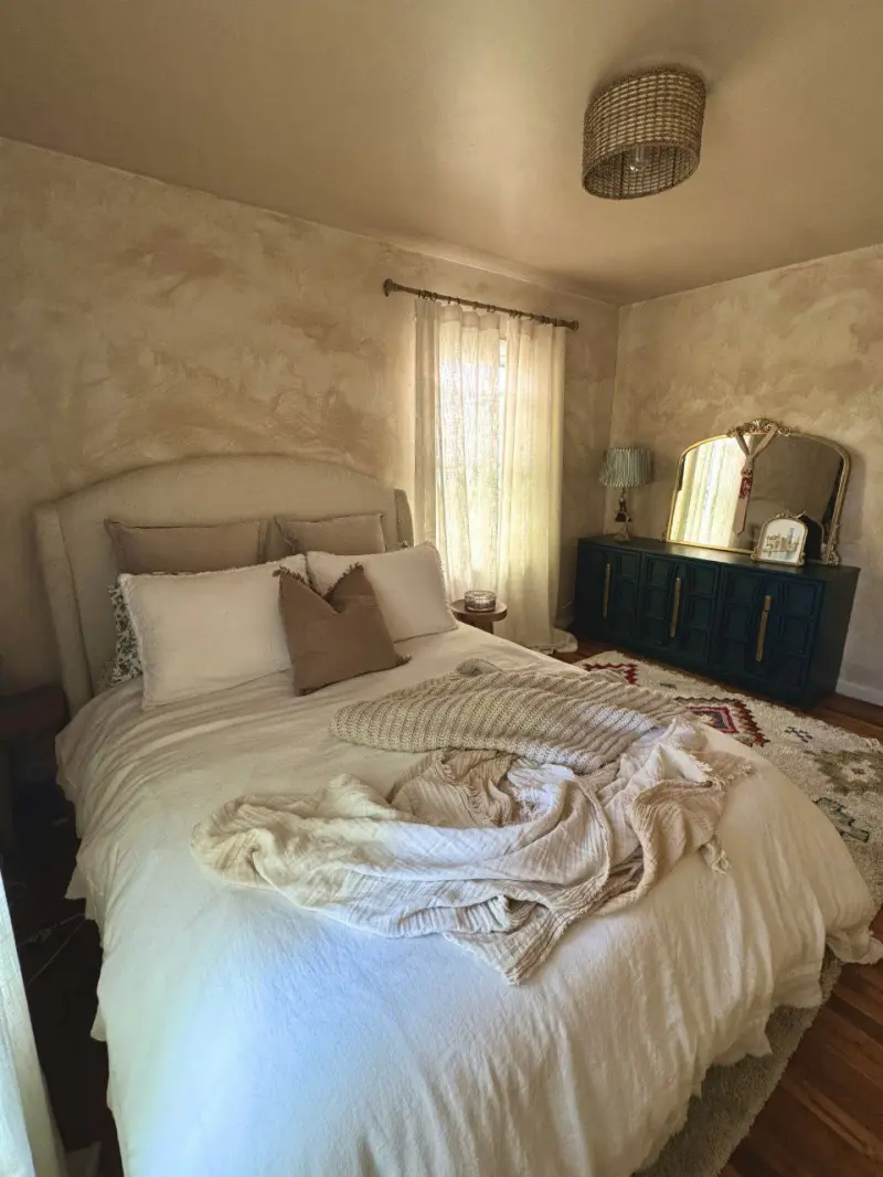 dopebeqe (23) female from DK - sexting partner