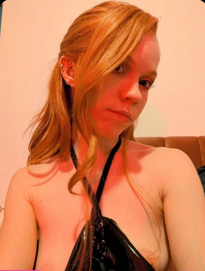 fafigklobv - United States sexting partner