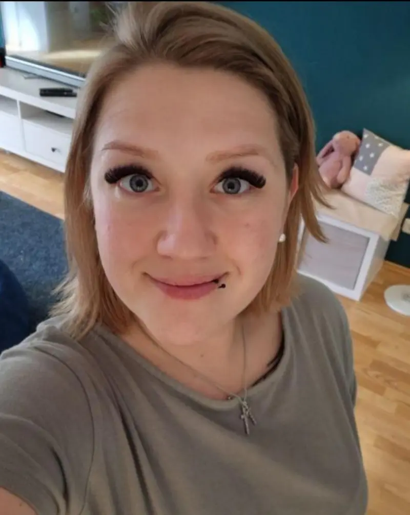 fapydo (18) female from US - sexting partner