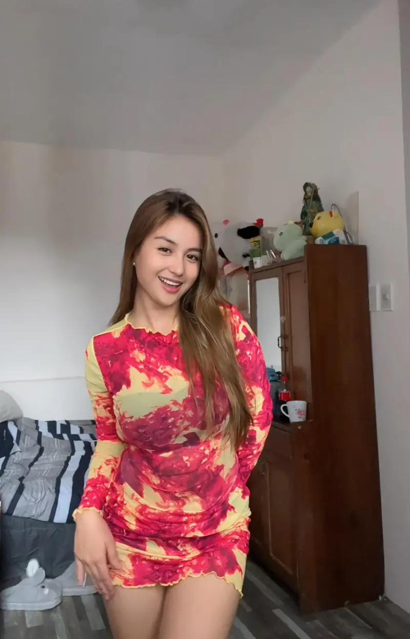 fasiv60641 (18) female from US - sexting partner