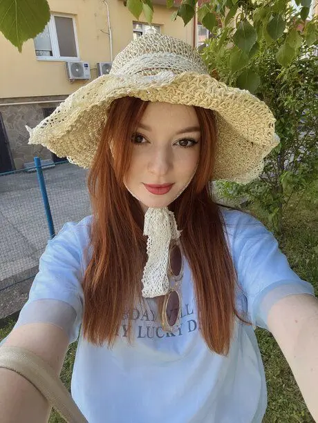 favobiw263 (21) female from US - sexting partner