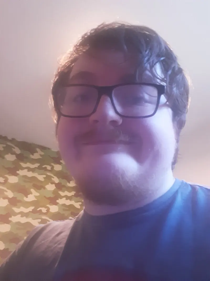 feelsgoodtohavefun - 18 years old male from United States sexting partner