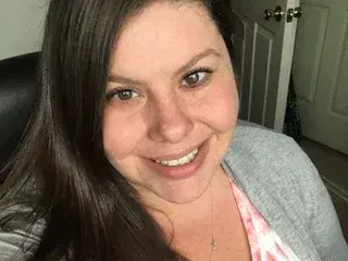 fyfezo (18) female from US - sexting partner