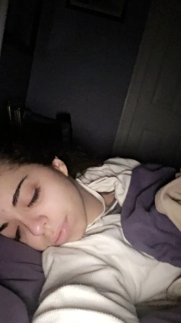 gabrielamilito3 (18) female from AU - sexting partner