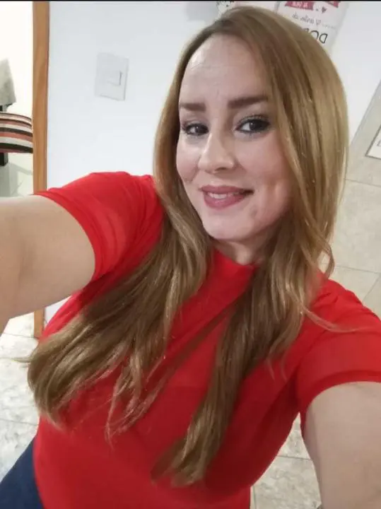 gamory (18) female from FR - sexting partner