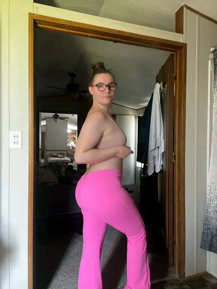 ganico5880 (22) male from US - sexting partner