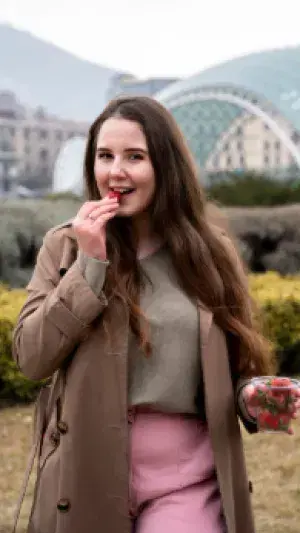 gedom94258 (18) female from GB - sexting partner