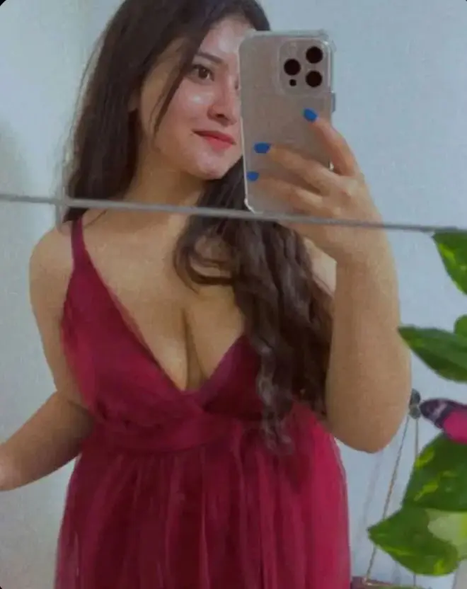 gibatek (22) female from US - sexting partner