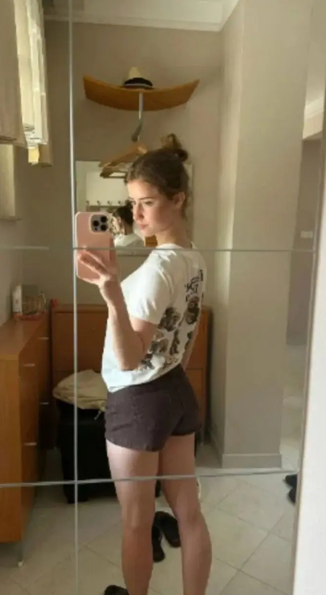 gilokijk (18) female from US - sexting partner