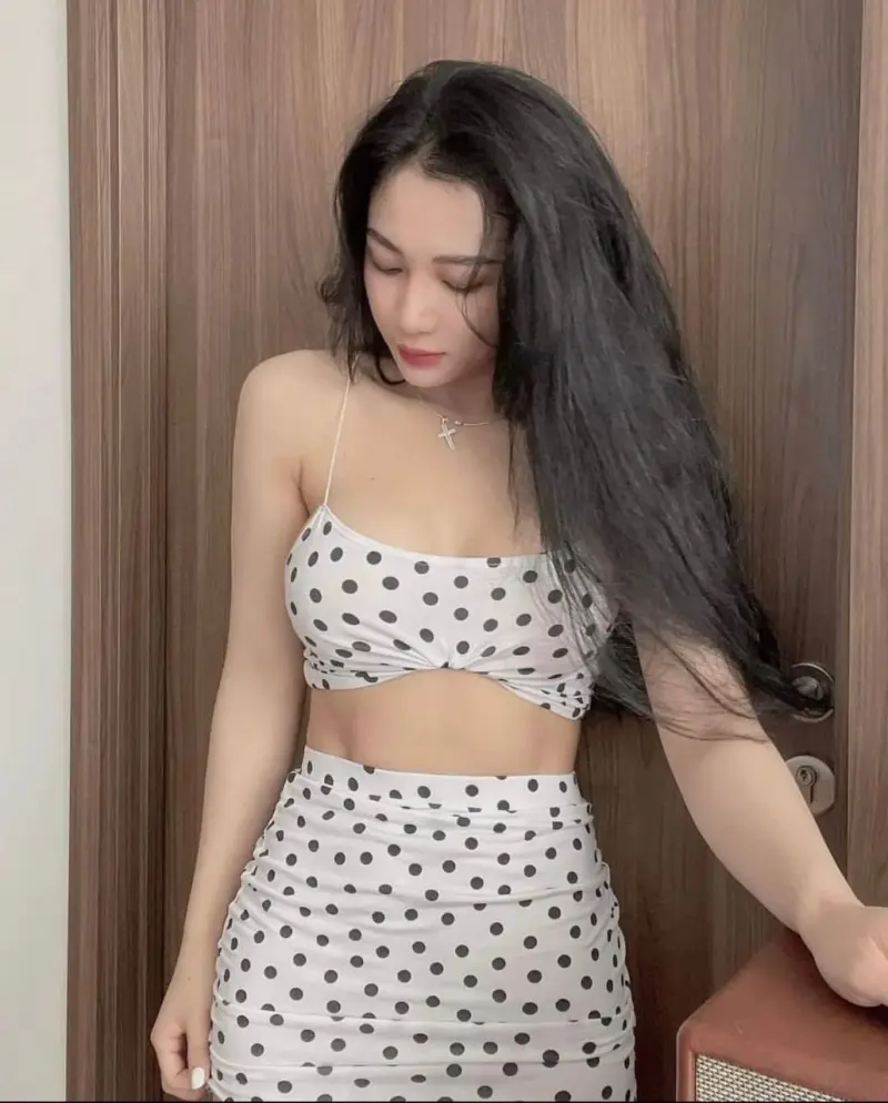 godampet924 (18) female from US - sexting partner