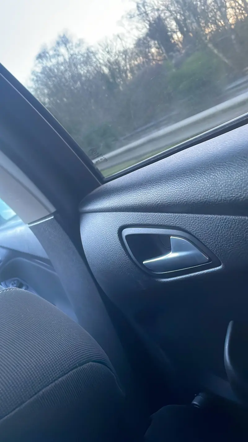 golonka8988 (19) male from GB - sexting partner