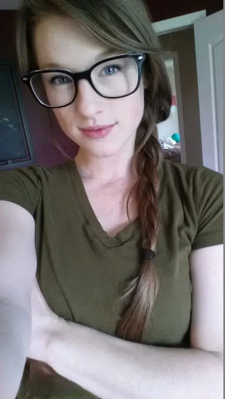 haforoc630 (18) female from US - sexting partner