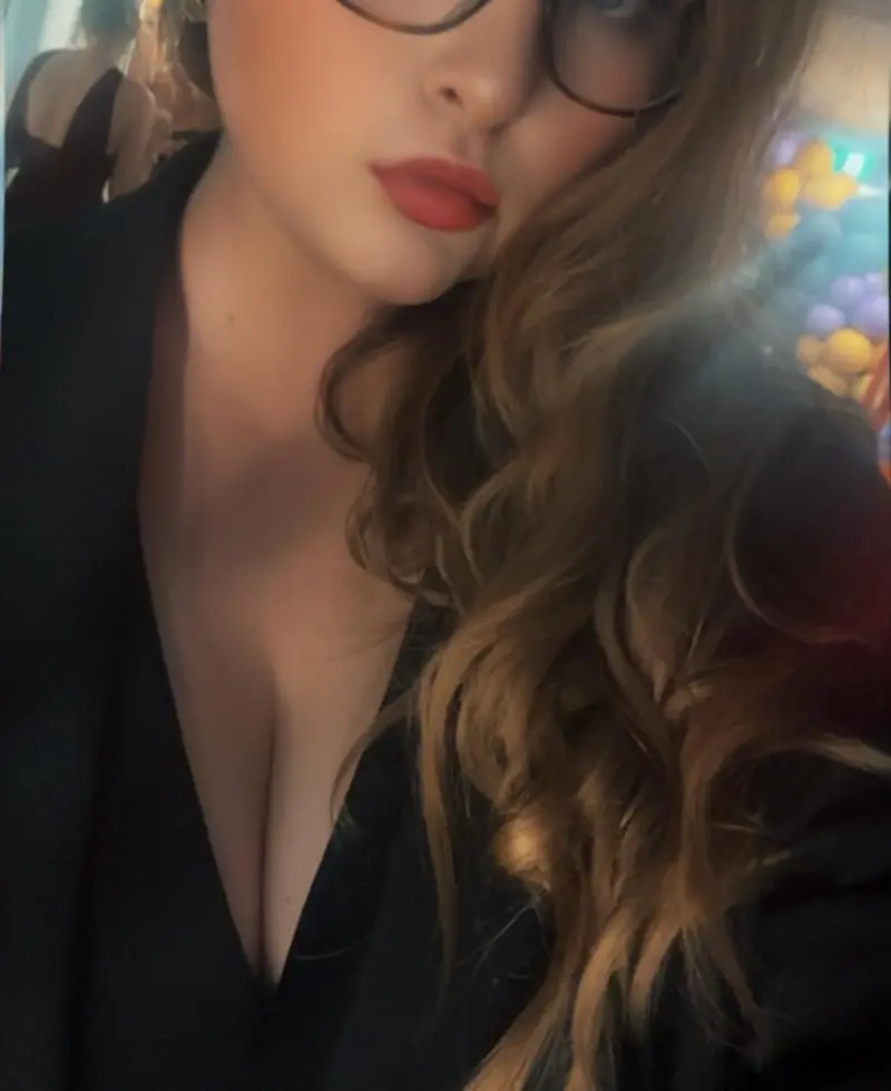 hagelame (18) male from CA - sexting partner