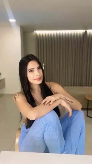 hazelwilliam211 (18) female from US - sexting partner