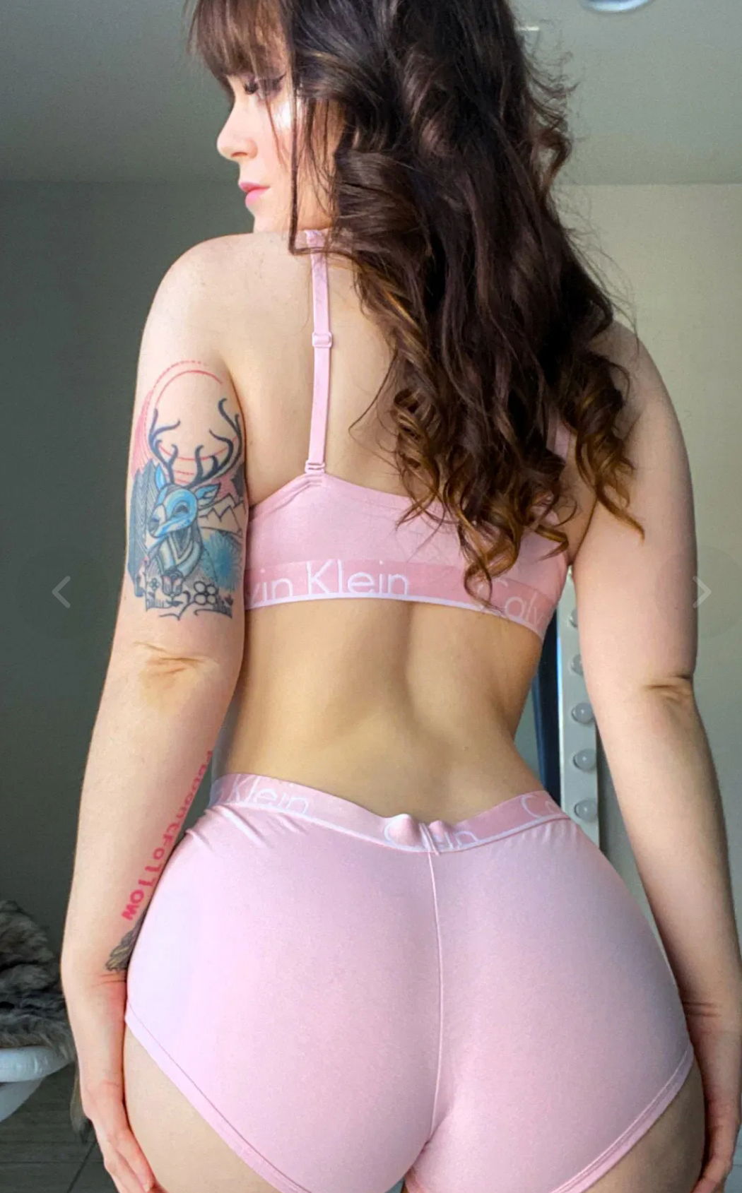 hikakwer - United States sexting partner