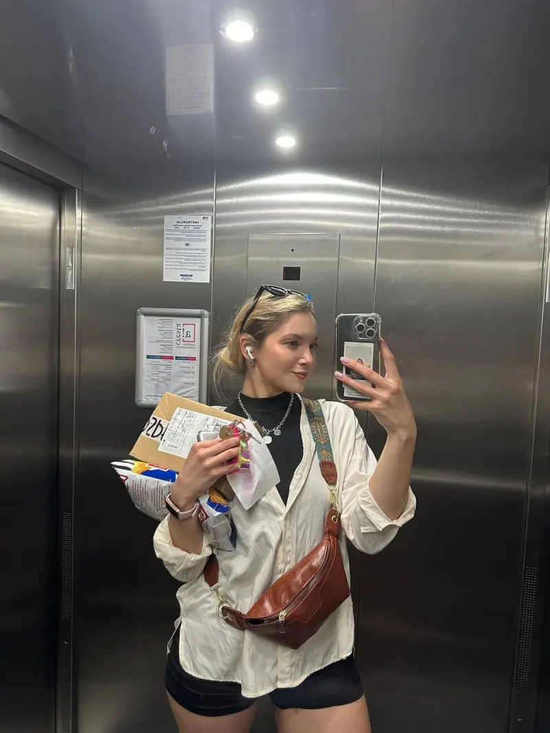 hiwehi1758 (18) female from NO - sexting partner