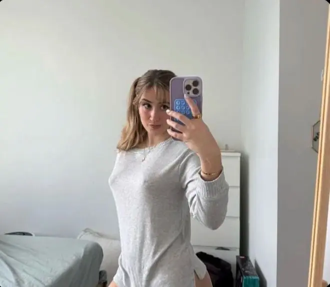 hovuqo (23) female from US - sexting partner