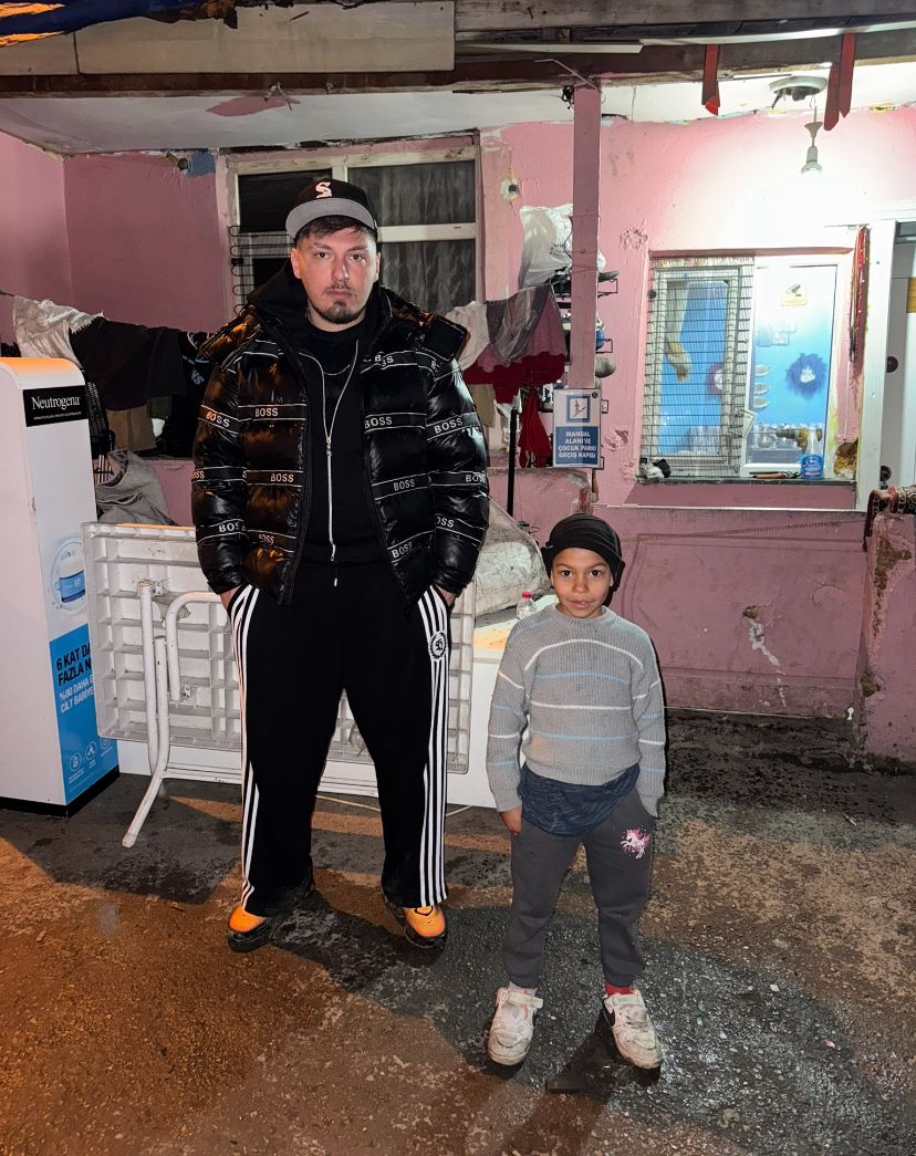 hskwjwknw284 from TR