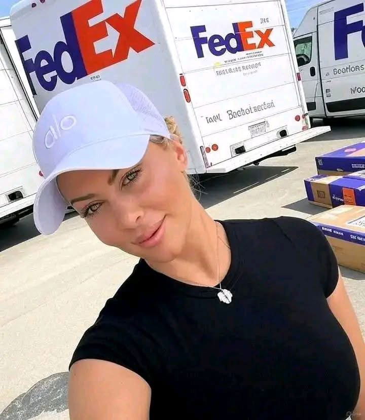 itcutkj061 - United States sexting partner