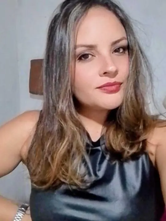 ivan61456 (18) female from AU - sexting partner