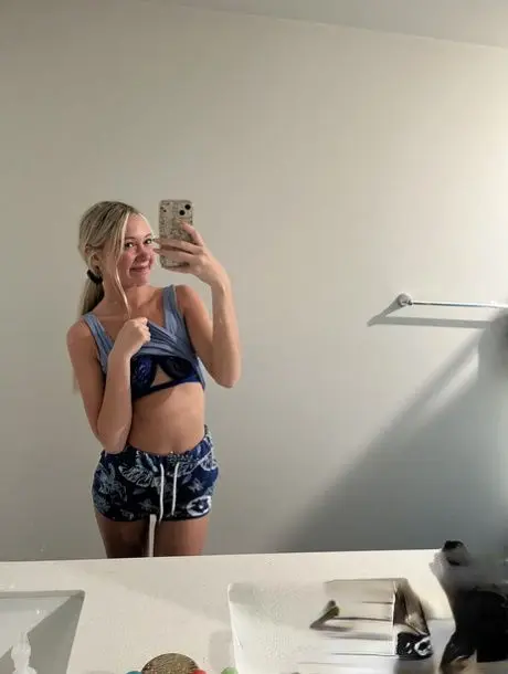 jadexam488 (18) female from GB - sexting partner