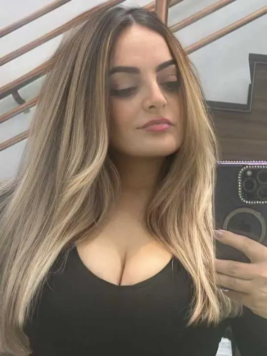 javijagu (18) female from US - sexting partner