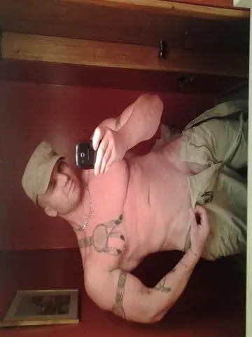 jbsin666 (35) male from US - sexting partner