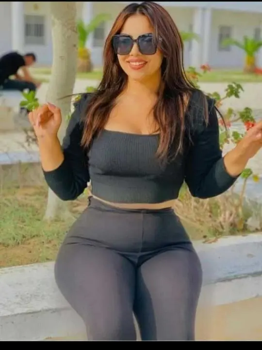 jeculo (18) female from GB - sexting partner