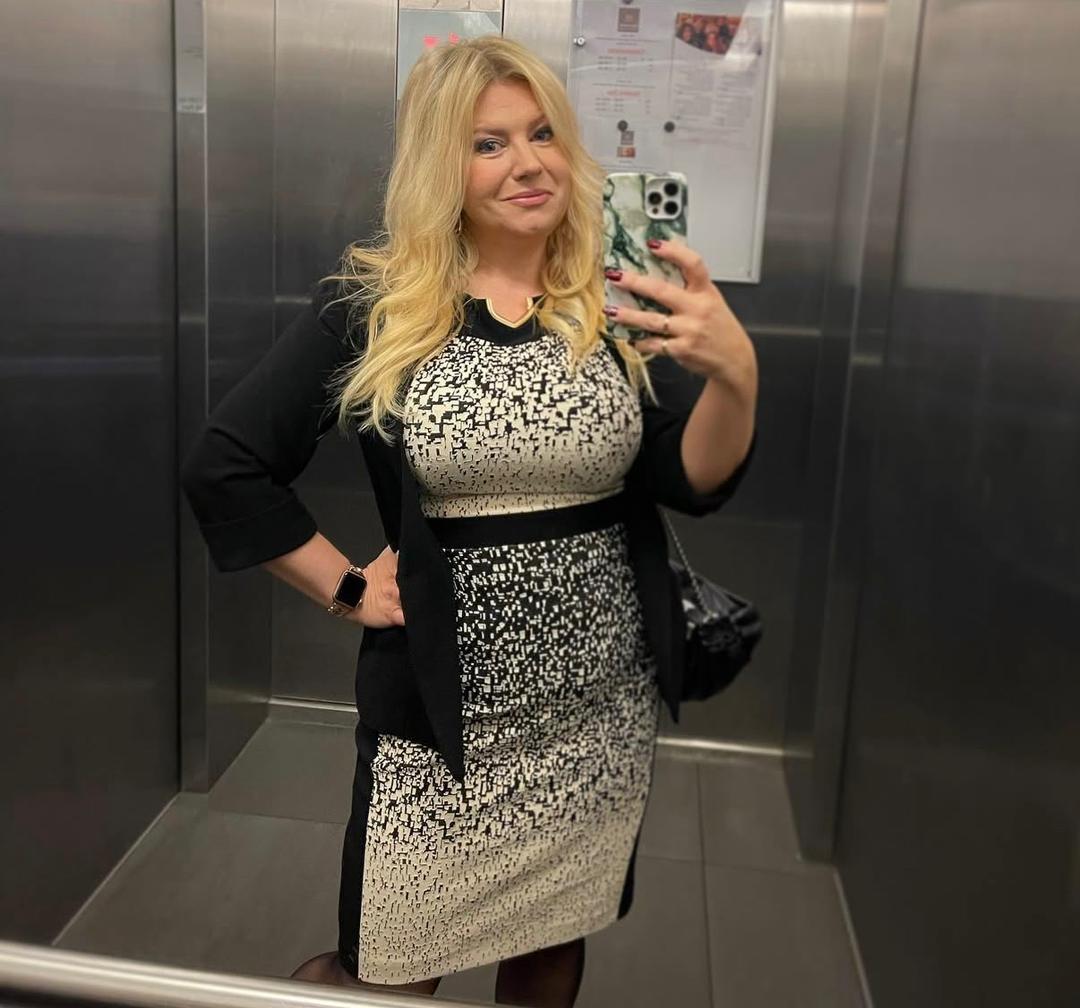 jenniferanistonmanagement1458 from US