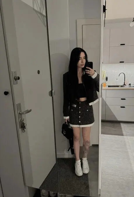 jifay14833 (18) female from US - sexting partner