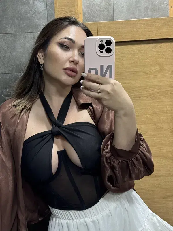 jilokov254 (23) female from FR - sexting partner