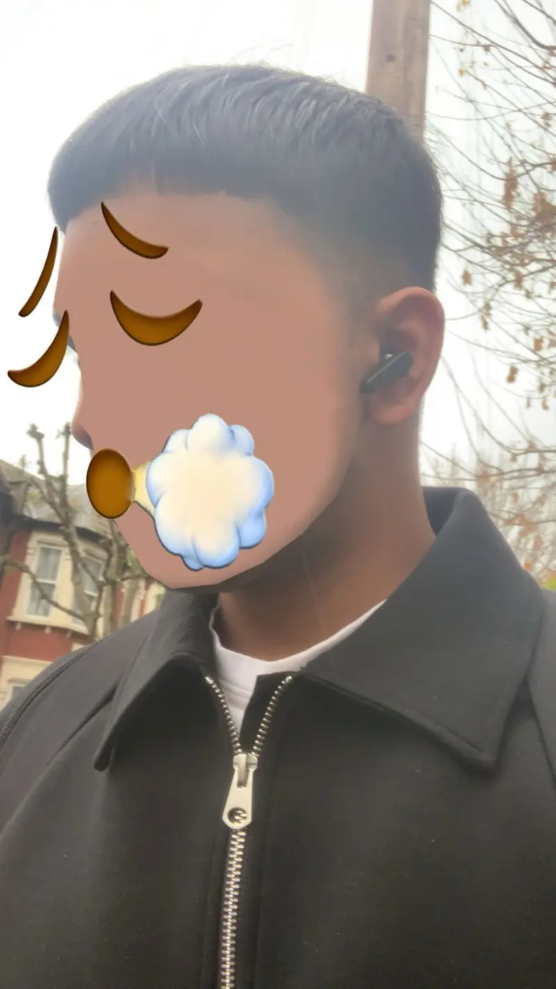 jimmysims079 (18) male from GB - sexting partner