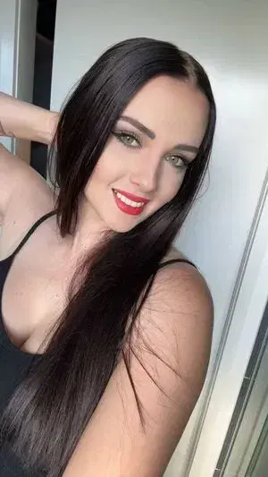 jojado8077 (21) female from GB - sexting partner