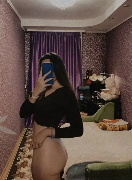 jojex72803 (18) female from AU - sexting partner