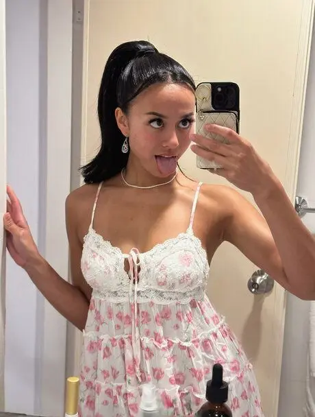 jorigo4788 (18) female from DE - sexting partner