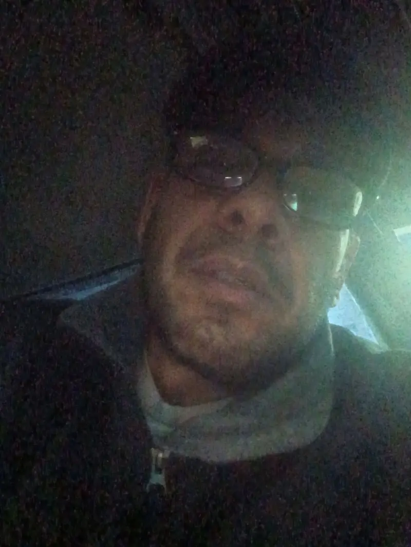 jrrd1974 (18) male from US - sexting partner