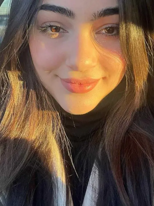 juqifybe (18) female from US - sexting partner