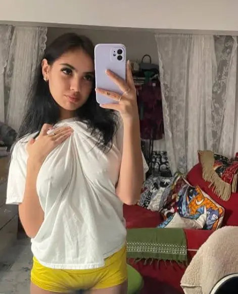 kabike2074 (22) female from US - sexting partner