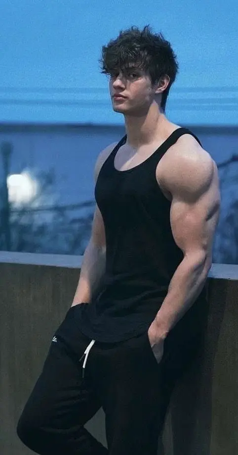 kaku53615 (18) male from DE - sexting partner