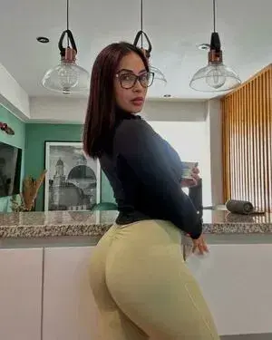 katag76717 (19) female from FR - sexting partner