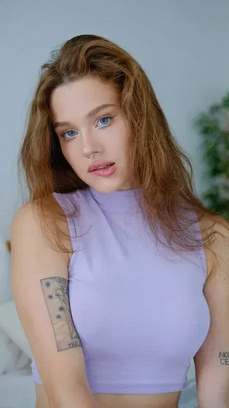 kaxeted924 (18) female from CA - sexting partner