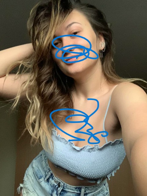 kellyhorny72 from US