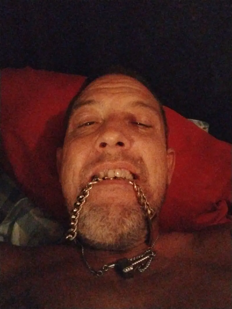 kennsmith125150 (18) male from US - sexting partner